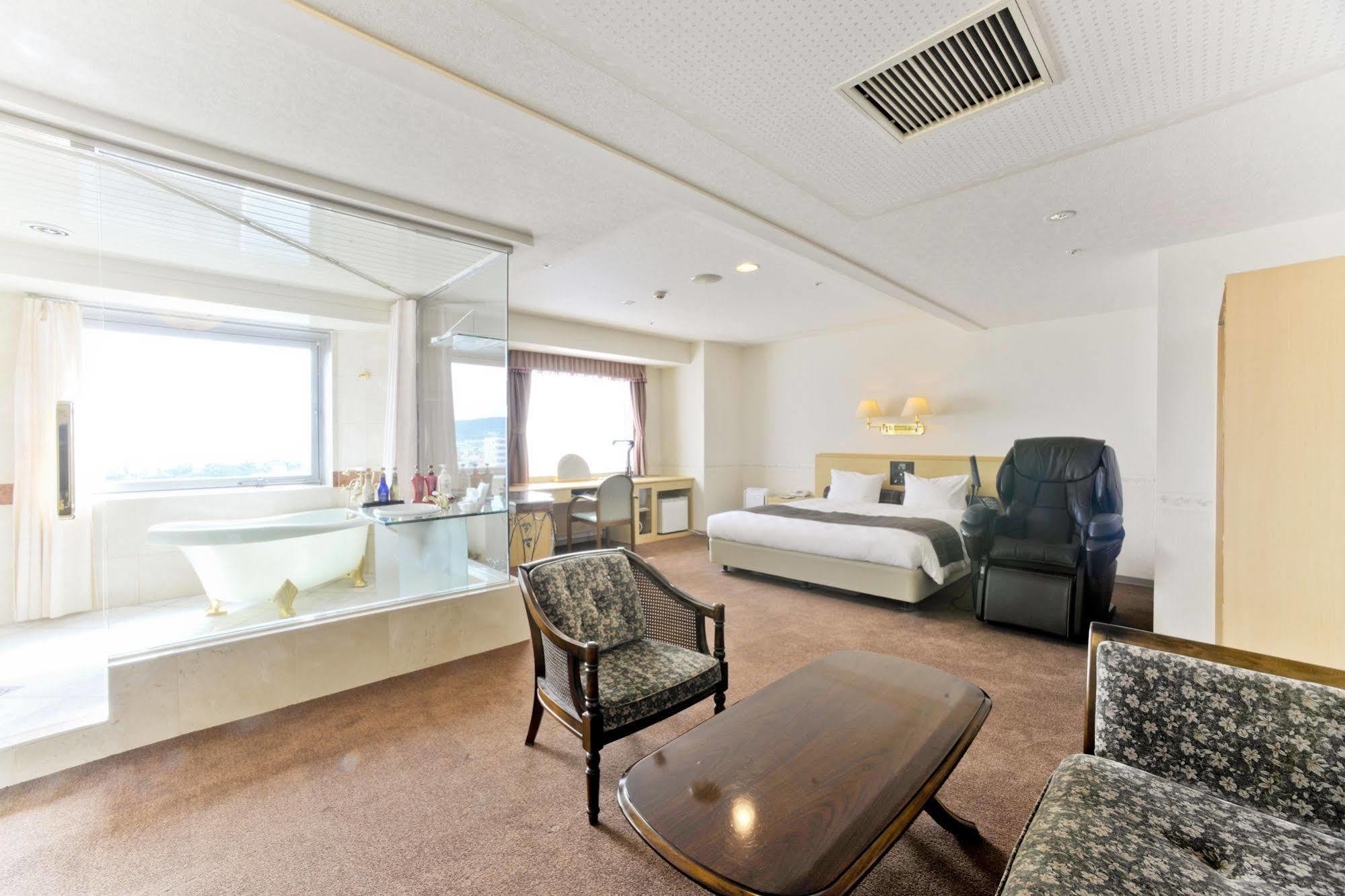 Yamagata Kokusai Hotel מראה חיצוני תמונה
