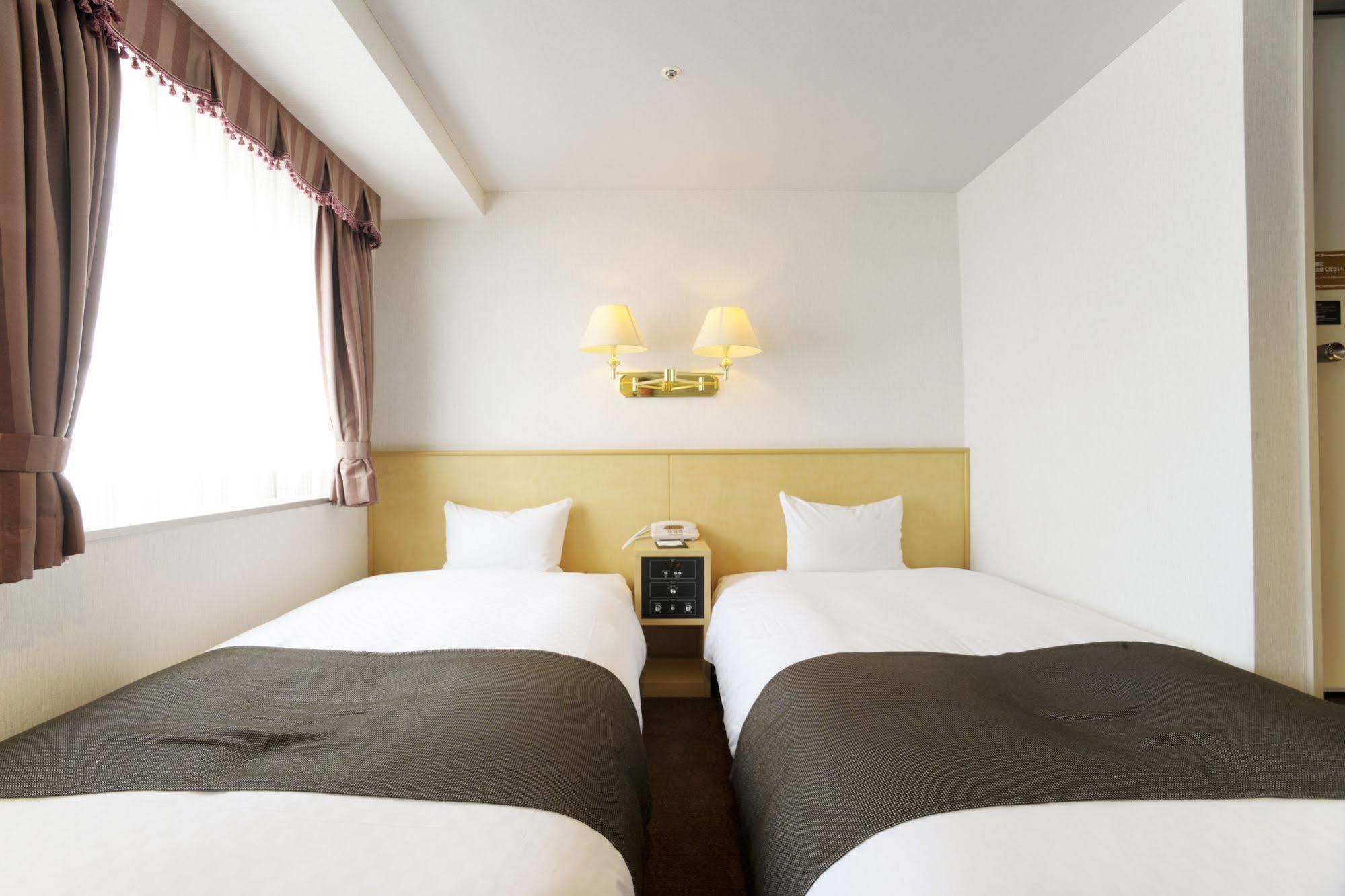 Yamagata Kokusai Hotel מראה חיצוני תמונה